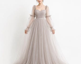 Luxury Grey Net Evening Gown for Women – Elegant Floor Length Formal Dress with Sheer Sleeves, Princess Ball Gown Wedding Guest & Prom Dress