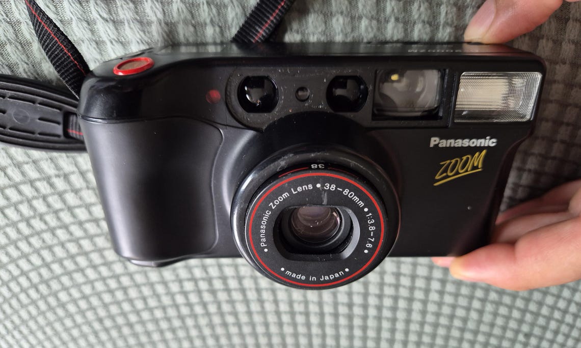 Vintage 1990s Panasonic Zoom Film Camera TESTED Working Point and Shoot 30 Year Old Vintage Camera Fresh Varta CRP2 Battery, photo 3 of 5