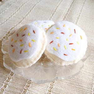 Hand-Stitched Felt Sugar Cookies, Fall Themed with Sprinkles, Play Food Toy