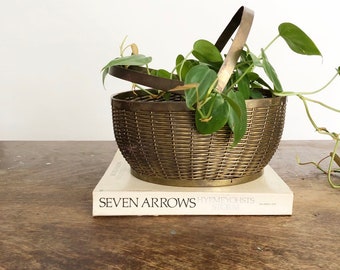 brass basket with movable handles