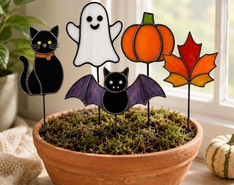 Pacchetto di modelli per vetrate di Halloween, fantasma, zucca, gatto nero, pipistrello, paletto da giardino SVG, acchiappasole autunnale, A4 Pdf Png Jpg, 5 design, modello fai da te