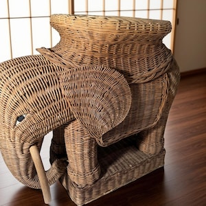 Vintage Rattan Elephant Side Table Boho Wicker Plant Stand Decor