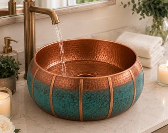 Lavabo in rame martellato, lavabo da bagno con patina verde, ciotola rustica artigianale