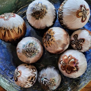 Nine Multi-Bird and Pheasant Feather Decor Orbs/Balls. NOT Hanging ORNAMENTS!  A Variety Grouping of Three Sizes. Free Shipping (2024-11-9d)