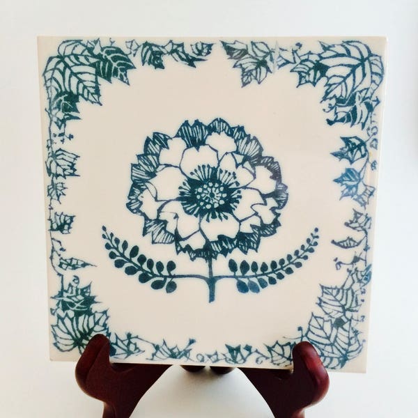 Vintage English Tile in Traditional Flower Design of Teal Blue and White. Dining Table Trivet Made by H & R Johnson, Ltd. Collectible.