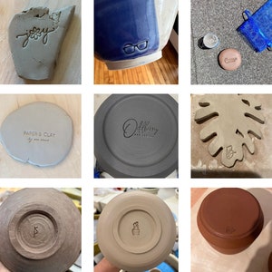 K&ouml;nnte beinhalten: Eine Sammlung von neun Keramikst&uuml;cken mit verschiedenen Designs und Stempeln. Die Stempel umfassen eine Blume, eine Brille, ein Blatt, eine kursive Unterschrift und ein Logo. Die St&uuml;cke sind in verschiedenen Braunt&ouml;nen, Grau- und Wei&szlig;t&ouml;nen.