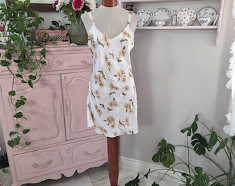 Camisón vintage de los años 90 con estampado floral de margaritas y corte al bies / Barbizon / Mediano