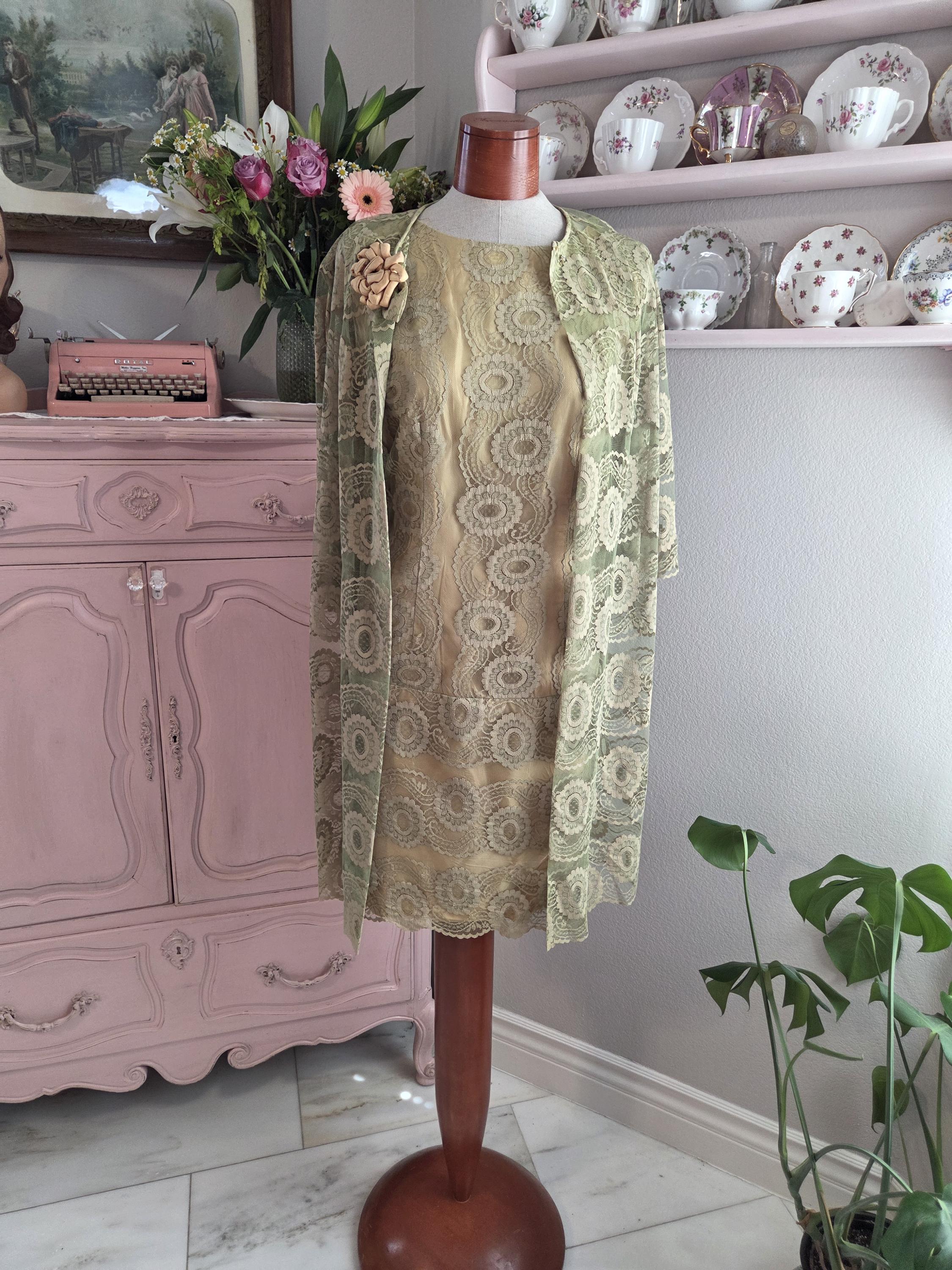 Nice To Go Trav'lin | Vintage 1960's Green Lace Sheath Dress and Lace Jacket | Large