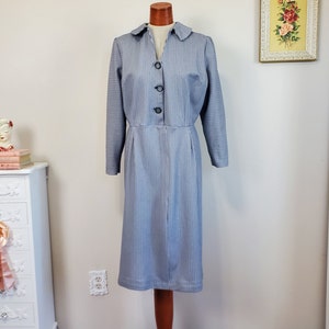 How to Succeed in Business | Vintage 1960&#39;s Black and Blue Houndstooth Button Front Day Dress | XL Volup