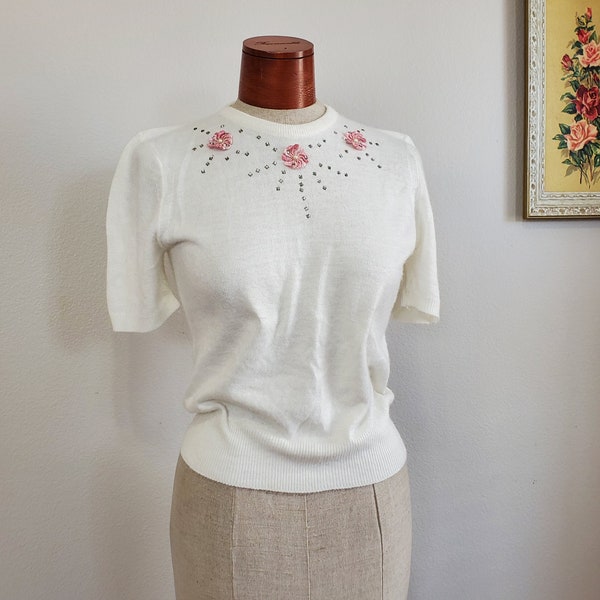 The Sweater Girl | Vintage 1950's Cream Rhinestone Sweater Pink Rosettes | Colleen Knitwear  Size 38 | Medium