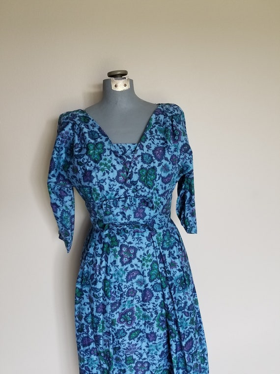 Vintage 1950's/1960's Cocktail Dress in Blue Flor… - image 1