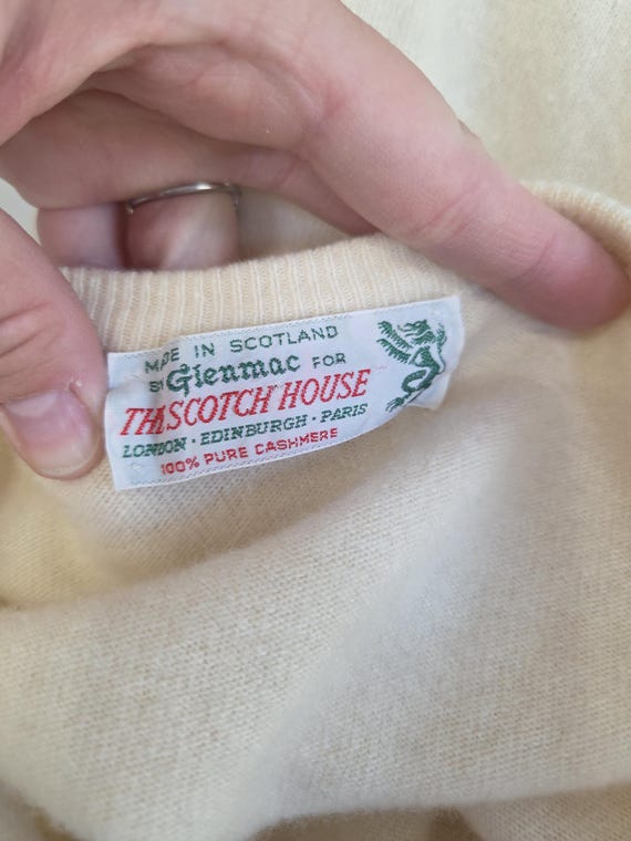 The Scotch House Vintage 1960's Cream Cashmere Pull on V Neck