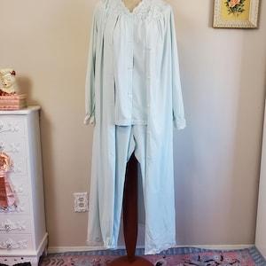 Pajama Party | Vintage 1960&#39;s Aqua Blue Nylon Pajamas Set With Robe | Shadowline | Size 34 Small