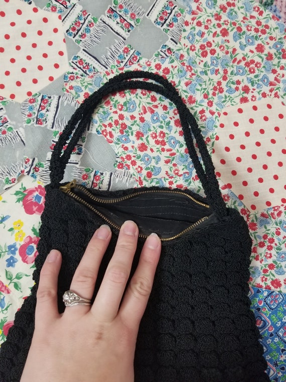 Vintage 1930's / 40's Black Corde Crochet Handbag… - image 5