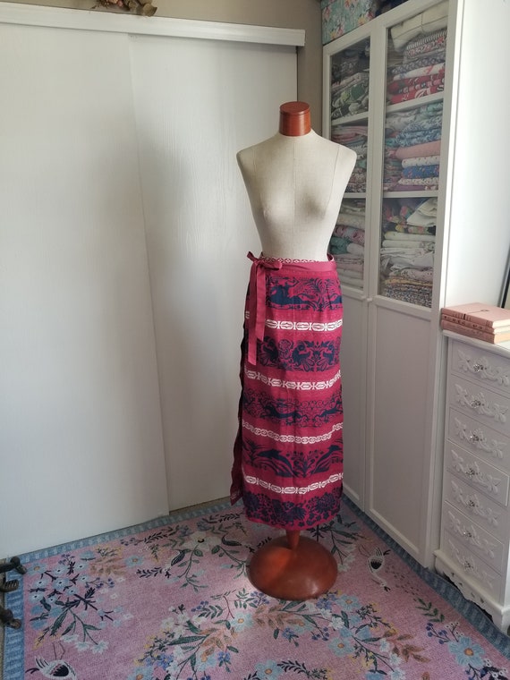 Vintage 1960's/70's Red and Blue Wrap Skirt Horiz… - image 2