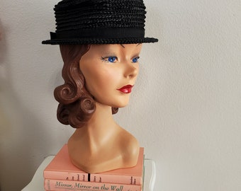 Vintage 1950's / 60's Black Straw Hat with Grosgrain Ribbon | Evelyn Varon | Size 21.5 to 22