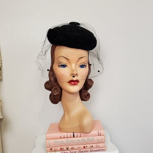 Vintage 1950&#39;s Black Velvet Topper Hat With Flocked Veil | AS IS