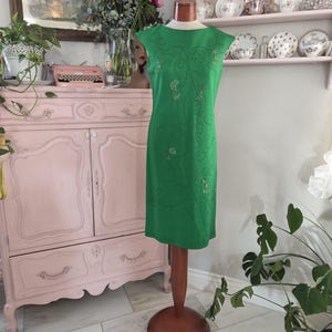 Kelly Green Dresses Vintage - Etsy Kelly Green Dresses Vintage - Etsy