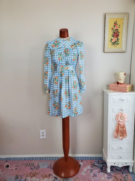 Vintage 1970's Blue Gingham Peach Floral Mini Dres