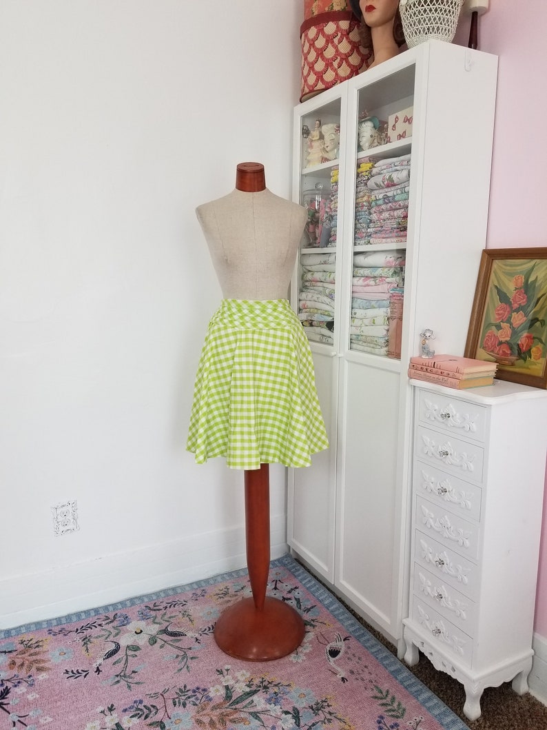 Vintage 1960/'s Apple Green Gingham 34 Circle Skirt With Cummerbund Style Waistband Spring Fling Small