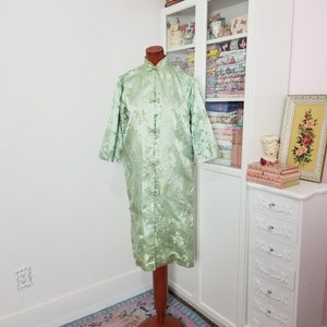 Vintage 1950&#39;s / 60&#39;s Mint Silk Brocade Frock Coat with Frog Closures / Hayashi Kimono International Arcade Tokyo / Small to Medium