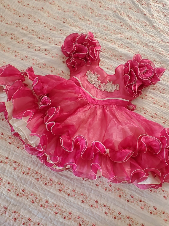 Vintage 1980's Hot Pink Magenta Ultra Ruffled Lace