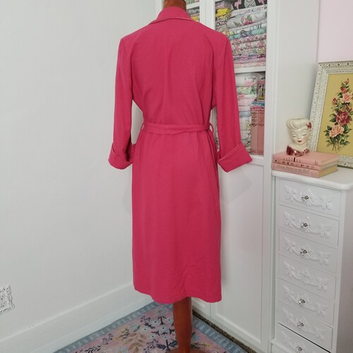 Vintage 1940's shops / 50's Hot Pink Raspberry Wool Robe / Styled by SAYBURY / Medium