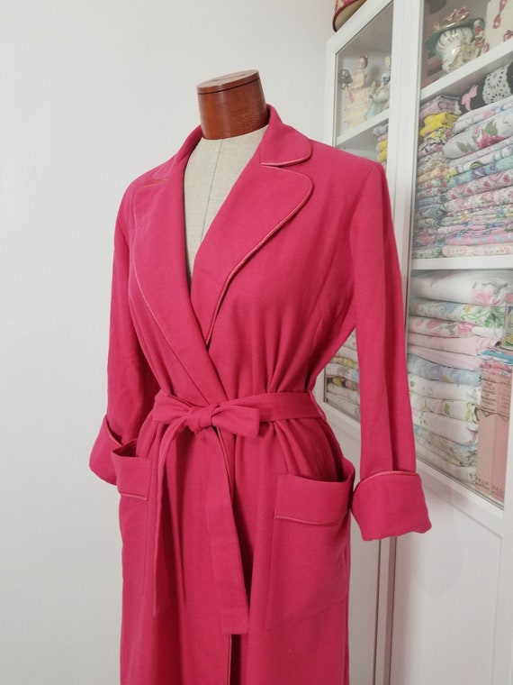 Vintage 1940's / 50's Hot Pink Raspberry Wool Rob… - image 3