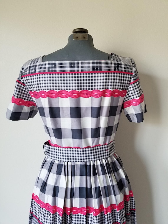 Vintage 1950's/1960's Pink, White, and Blue Check… - image 9