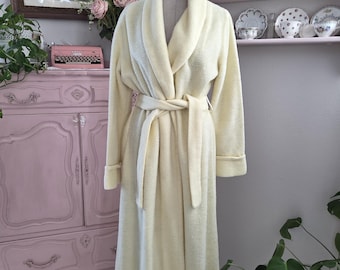 Lounging Lady | Vintage 1960's / 70's Butter Yellow Plush Shaggy Fuzzy Faux Fur Robe | Barsarobe | Medium to XL