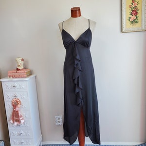 VIntage 1970&#39;s / 80&#39;s Black Semi Sheer Ruffled Nylon Lingerie Nightgown | Night Moves | Small