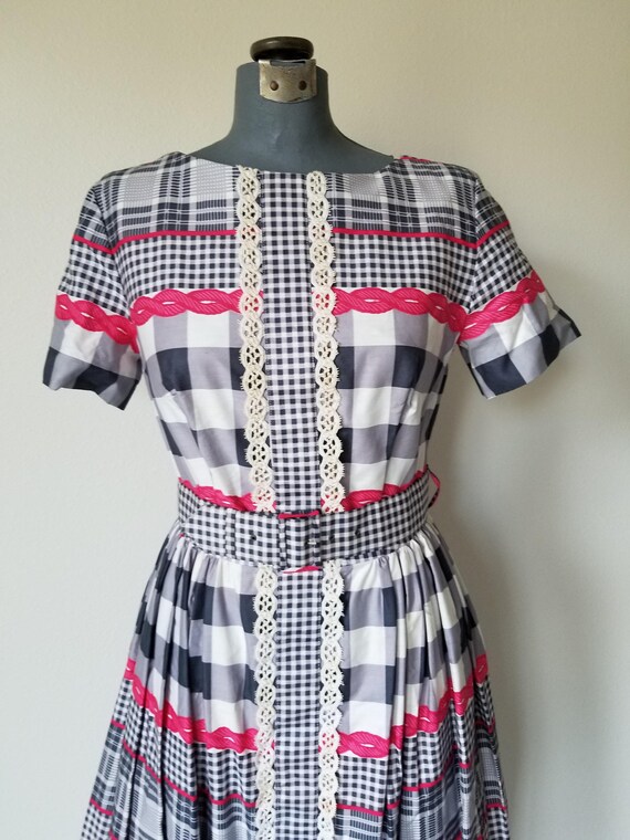 Vintage 1950's/1960's Pink, White, and Blue Check… - image 3