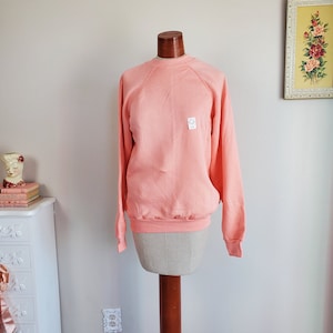 Vintage 1989 / 90 Light Coral Peachy Pink NOS Sweatshirt 50/50 Cotton Acrylic | Tultex | Large
