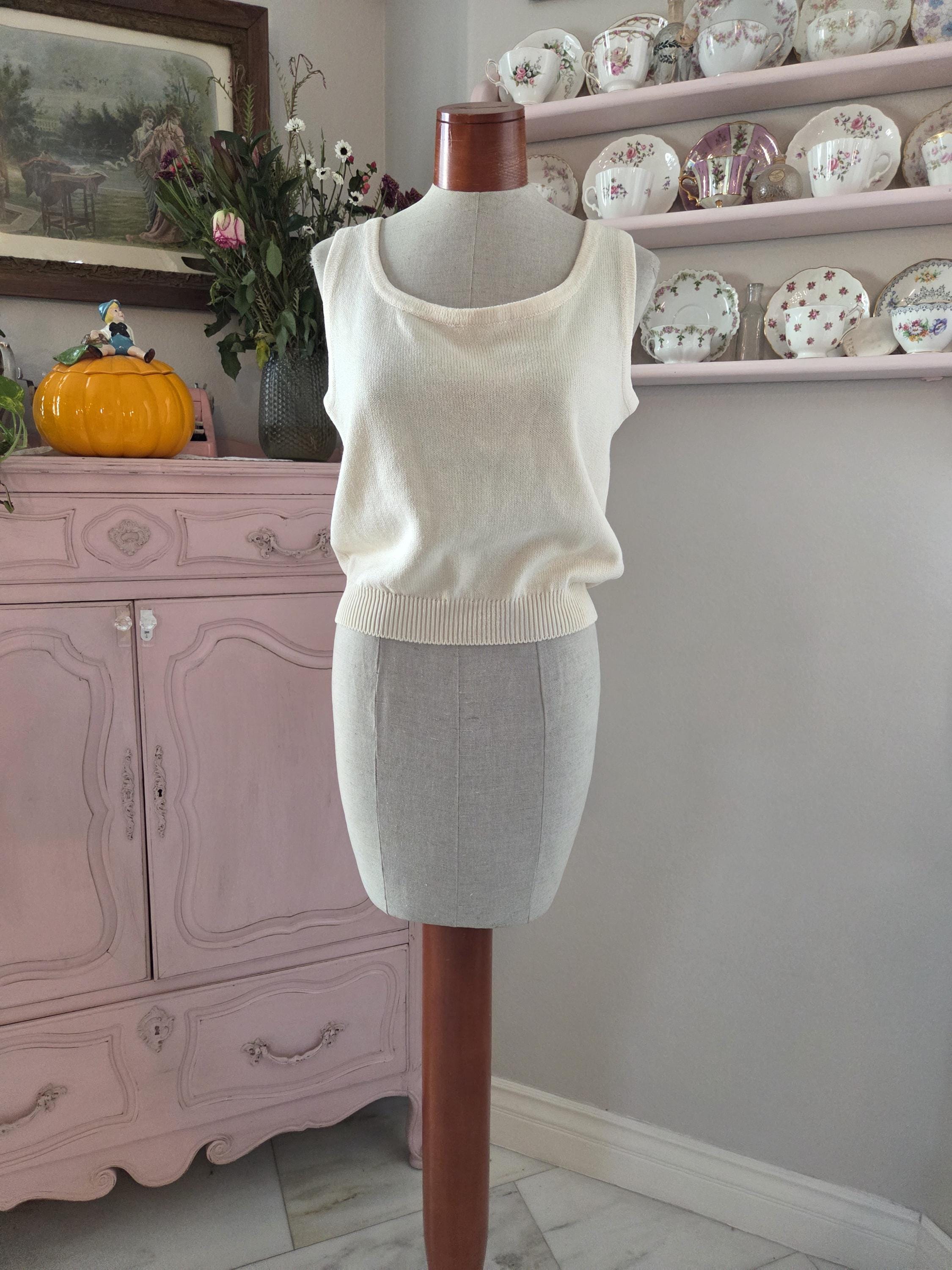 St John Basic Santana Knit Elegant Cream Top 
Back Zipper Old Money St John Knit Tops - Etsy main image 3