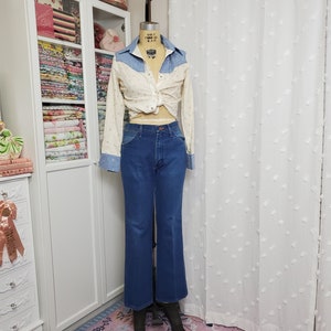 Vintage 1970&#39;s / 80&#39;s Denim Staright to Bootcut Jeans Medium Dark Wash  Blue Made in USA  | Wrangler Size 34 x 31 | All Cotton Denim