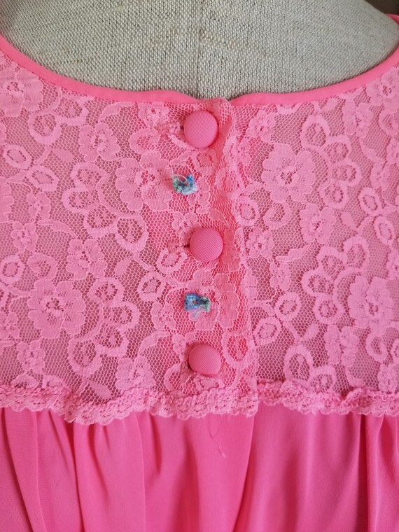 Vintage 1950's/1960's Hot Pink Nylon Peignoir Rob… - image 6