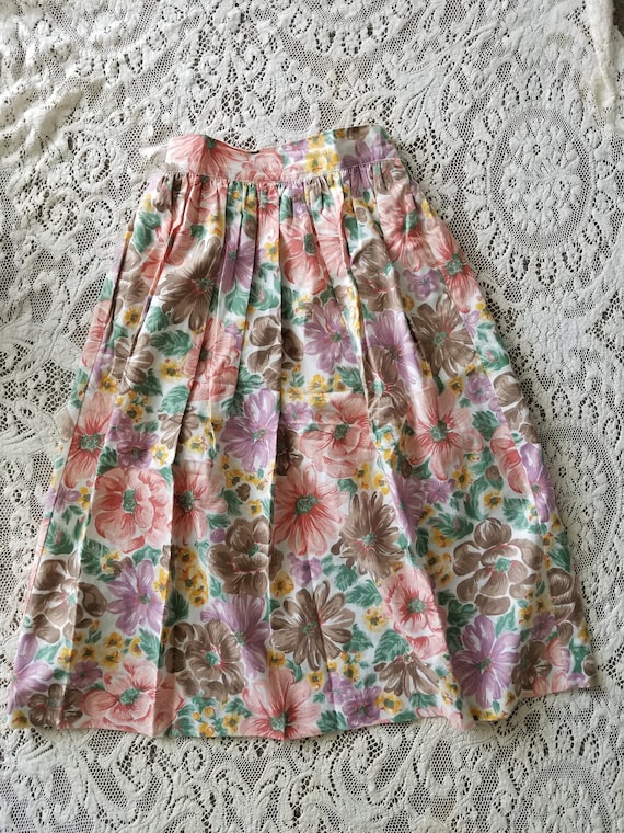 Vintage 1970's Floral Broomstick Skirt with Pocke… - image 1