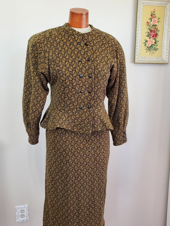 Vintage 1970's / 80's Wool Knit Skirt Suit Peplum… - image 1