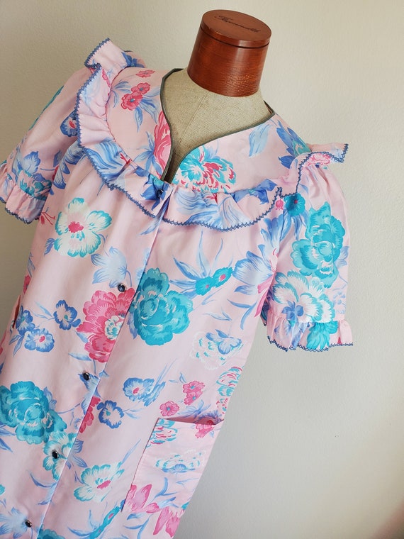 Vintage 1970's / 80's Pink and Blue Pastel Floral… - image 2