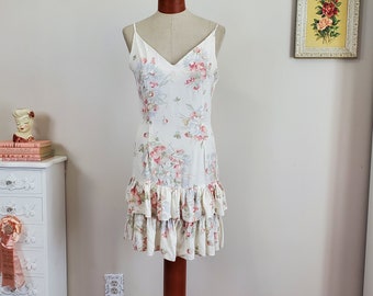 Vintage 1980's / 90's Cream Floral Ruffle Flounce Dress | Small