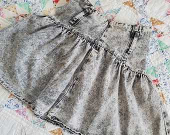 Vintage 1980's / 90's Grey Acid Wash Yoked Skirt | Too Cool for School | SIze 7