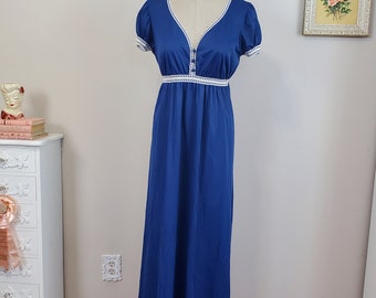 Vintage 1960's / 70's Navy Blue Nylon Nightgown Regency Styled Babydoll Nightwear | Lorraine | Medium to Large