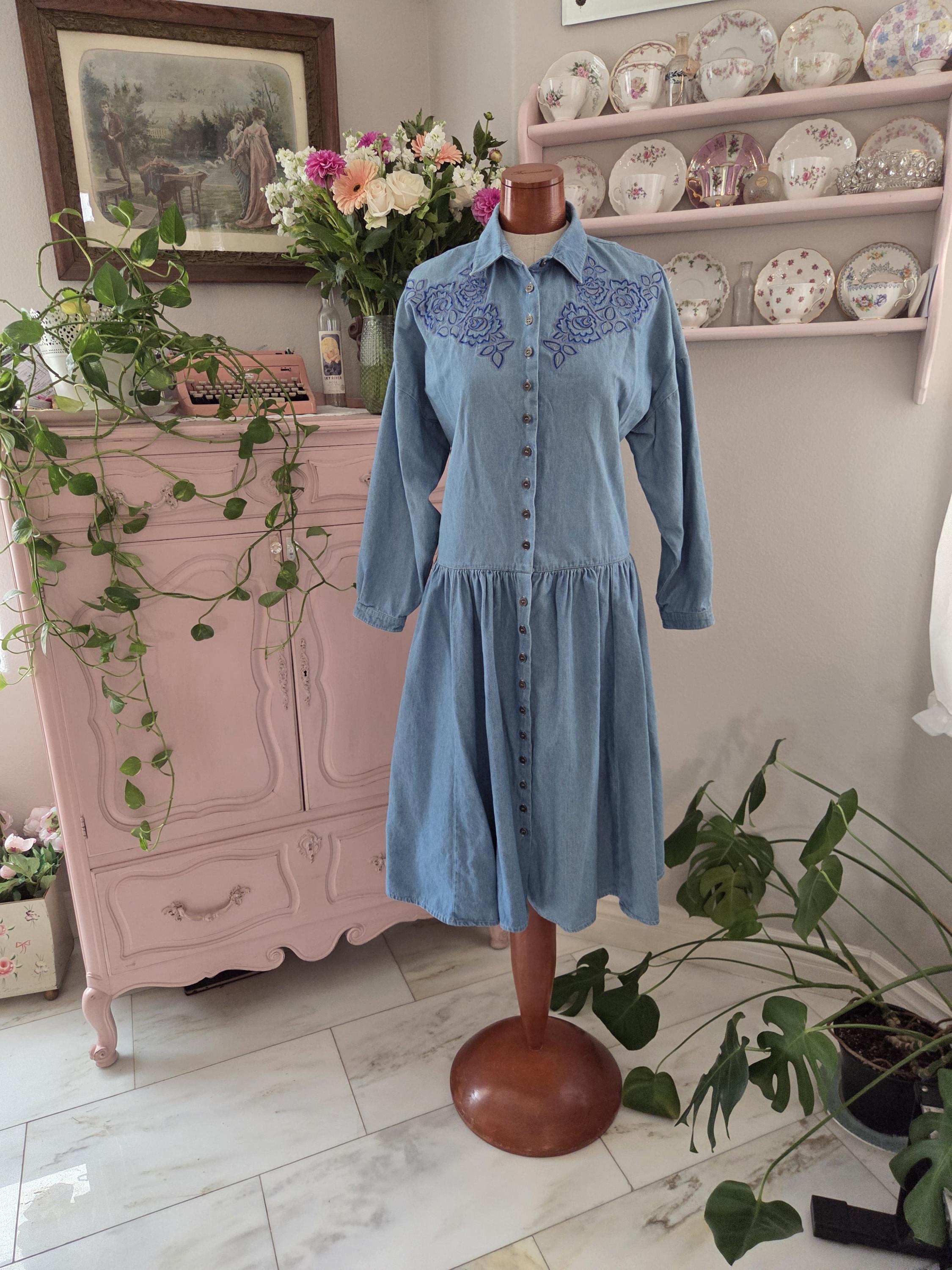 denim dress with roses Blazer Size:36 UK/US Front center zipper closure no-dropship Classic Style Guide | Denim midi dress