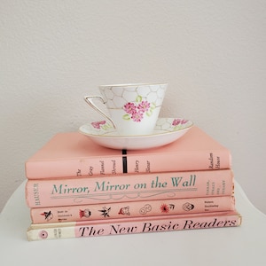 VIntage 1940&#39;s Deco Style peint à la main rose floral hexagone détail tasse à thé et soucoupe | Phoenix China T.F & S LTD Fabriqué en Angleterre