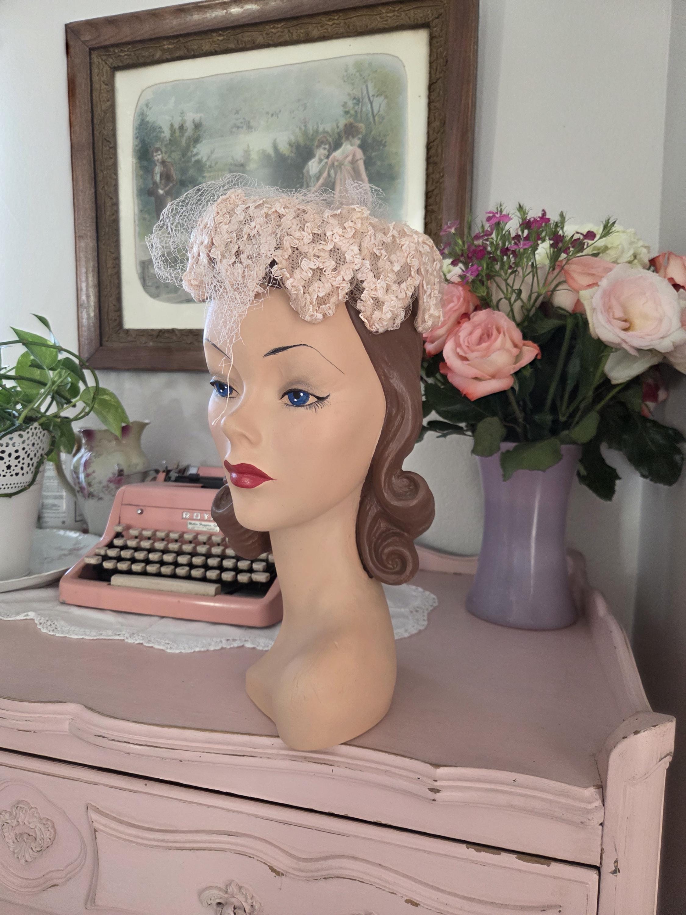 Pink 1950s Fascinator Velvet Bow - Etsy display picture 2