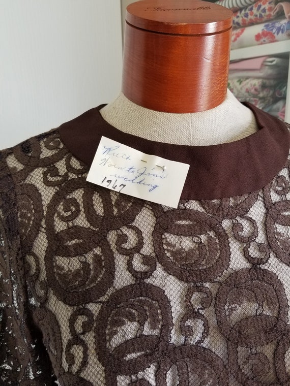 Vintage 1960's Brown Lace Shell Dress Wedding gue… - image 4
