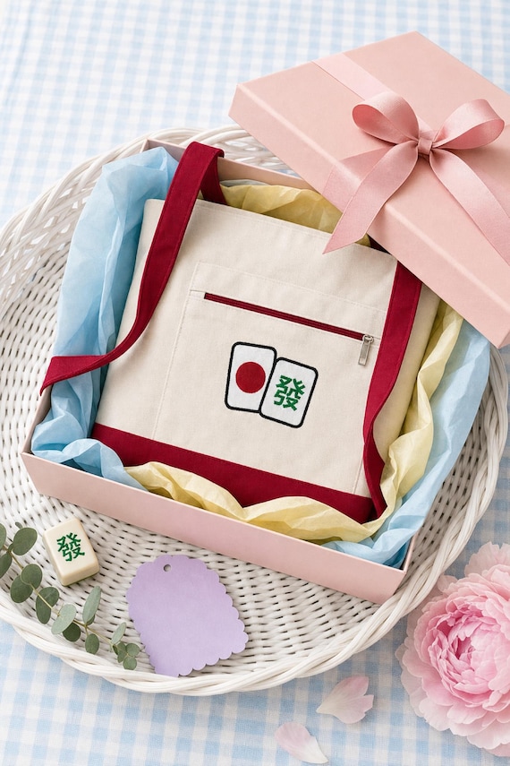Personalized Mahjong Tote Bag Custom Name Monogram Zippered Canvas Game Night detail