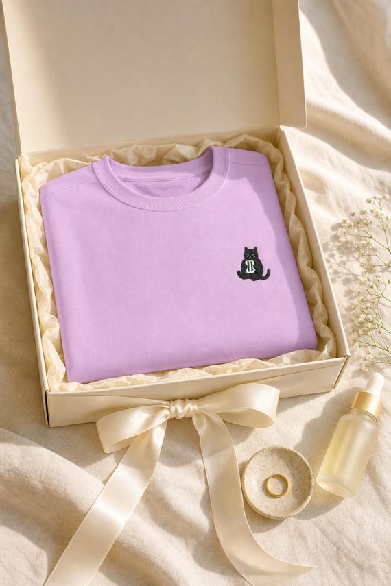 Embroidered Black Cat Sweatshirt Mahjong Tile Comfort Colors Crewneck Game Night detail