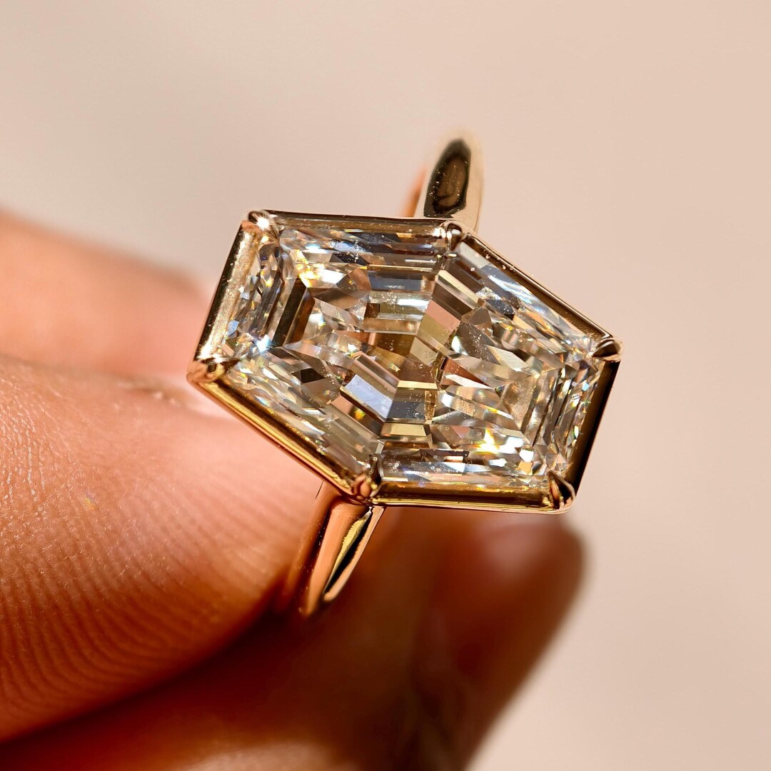 Step Bezel 4.00 CT Vintage Inspired, Hexagonal Step Cut Bezel Set, Lab Grown ...