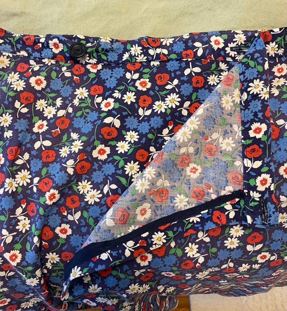 Funky 70’s Women’s Skirt Blue Flower Red Floral C… - image 4